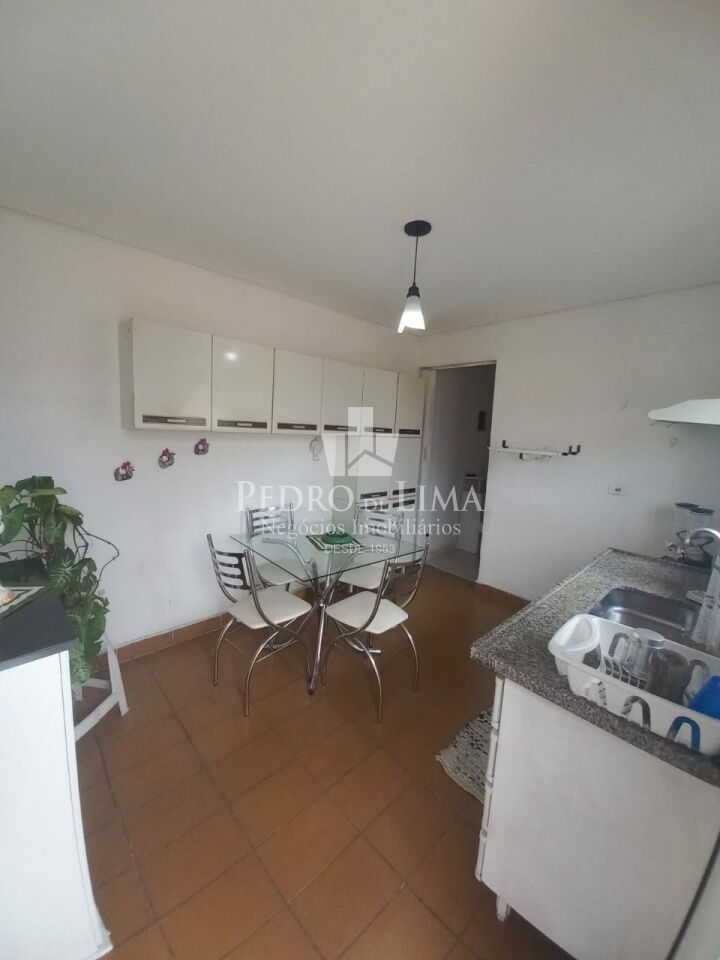 Sobrado frontal na região da Penha 