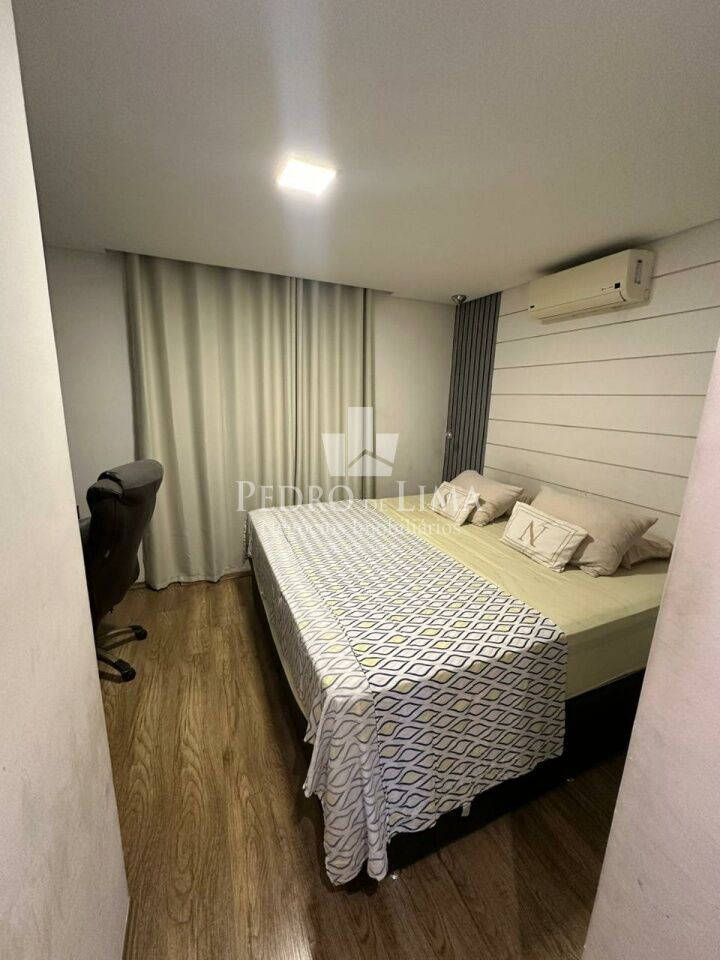 Sobrado frontal com 3 dormitórios sendo 1 suíte, ambientes com ar condicionado na  Vila Matilde
