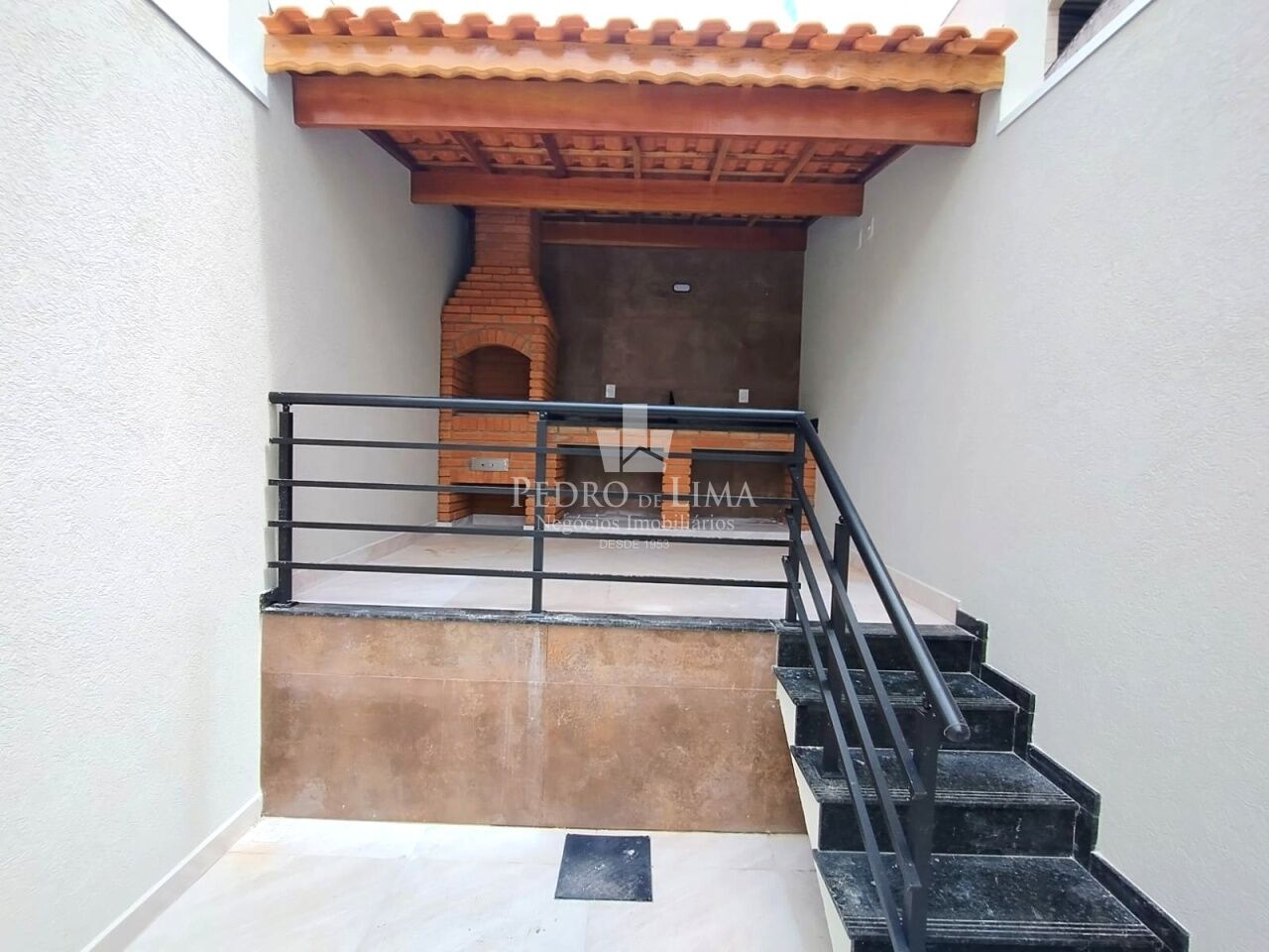 Sobrado novo de alto padrão na Penha