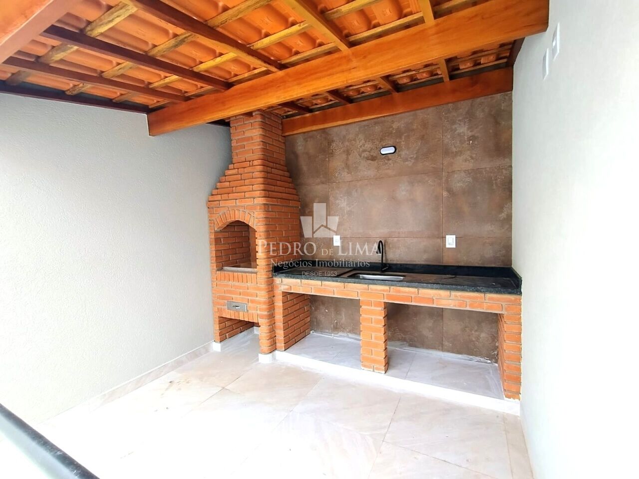 Sobrado novo de alto padrão na Penha