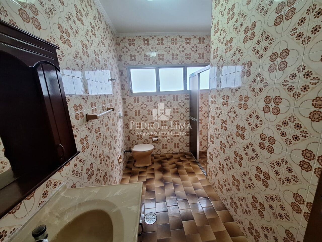 Sobrado frontal na Penha