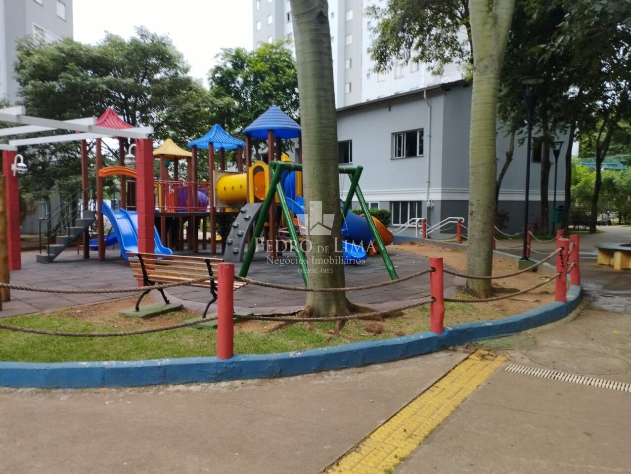 Apartamento  com 3 dormitórios e 1 vaga em Guarulhos