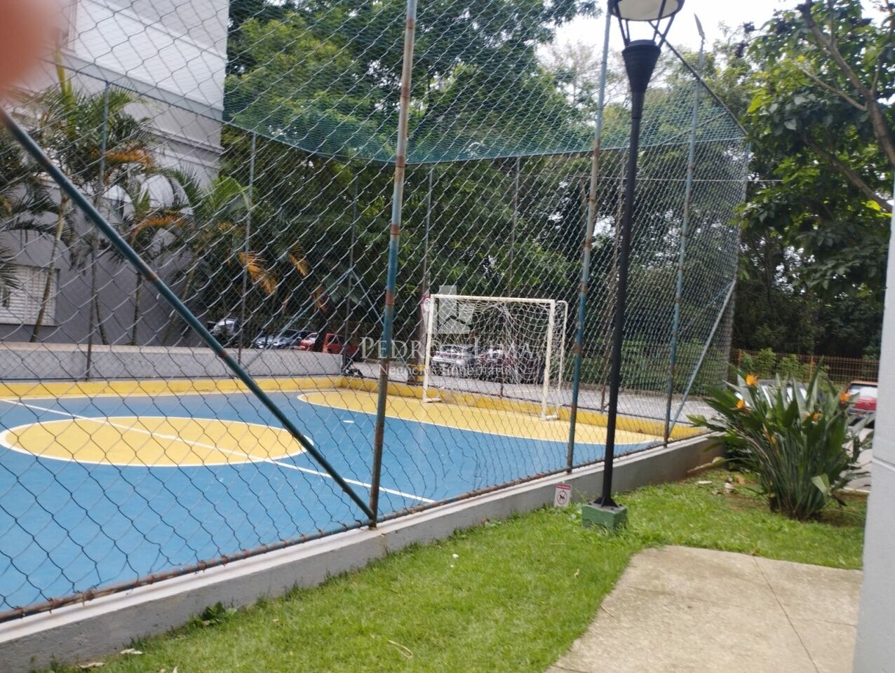 Apartamento  com 3 dormitórios e 1 vaga em Guarulhos