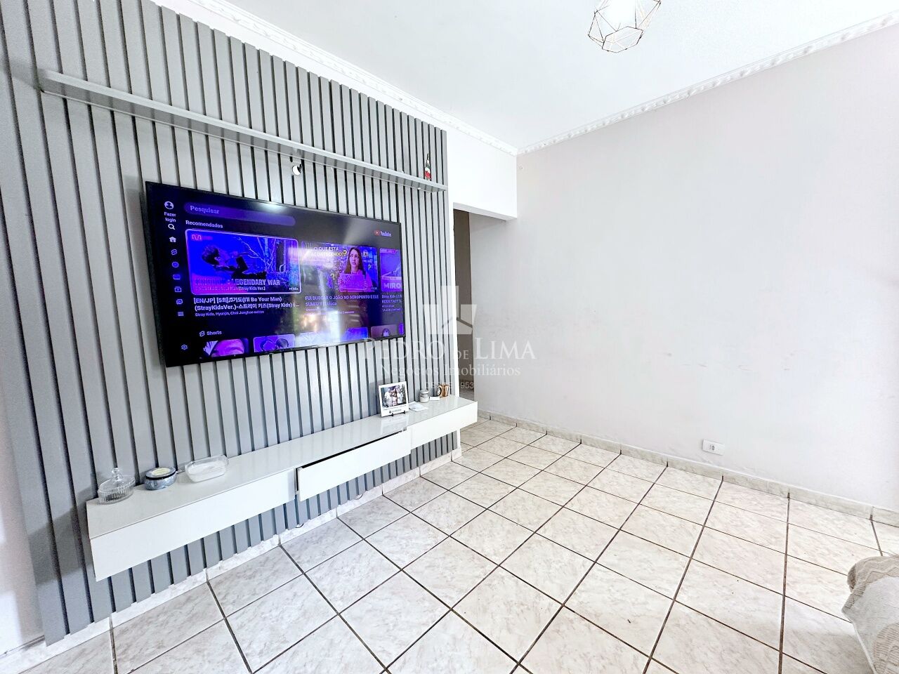 Casa térrea à venda, 3 quartos, 6 vagas, quintal, escritório e 180 m² no Cangaíba 