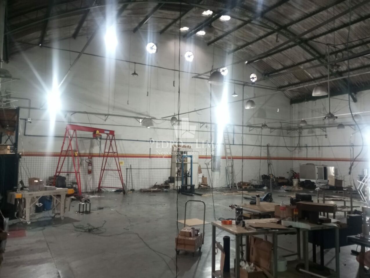 imagem do imovel Galpão Industrial para Locação 900 m² Parque Novo Mundo ref: PE44874