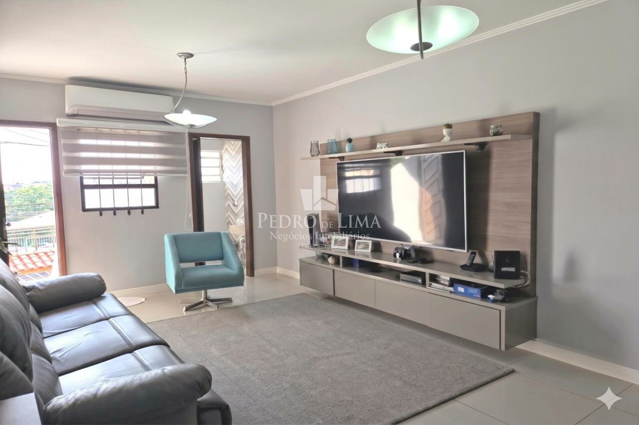 imagem do imovel Sobrado de 3 dormitórios, 1 suíte, 3 vagas e 143 m², no Jardim Brasília - Cidade Lider ref: PE44879