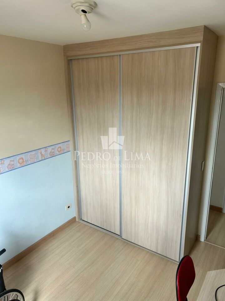 Apartamento na Vila Ré com 2 Dormitórios sendo uma suíte e 2 vagas