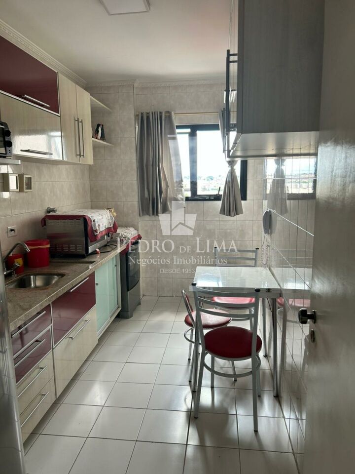 Apartamento na Vila Ré com 2 Dormitórios sendo uma suíte e 2 vagas