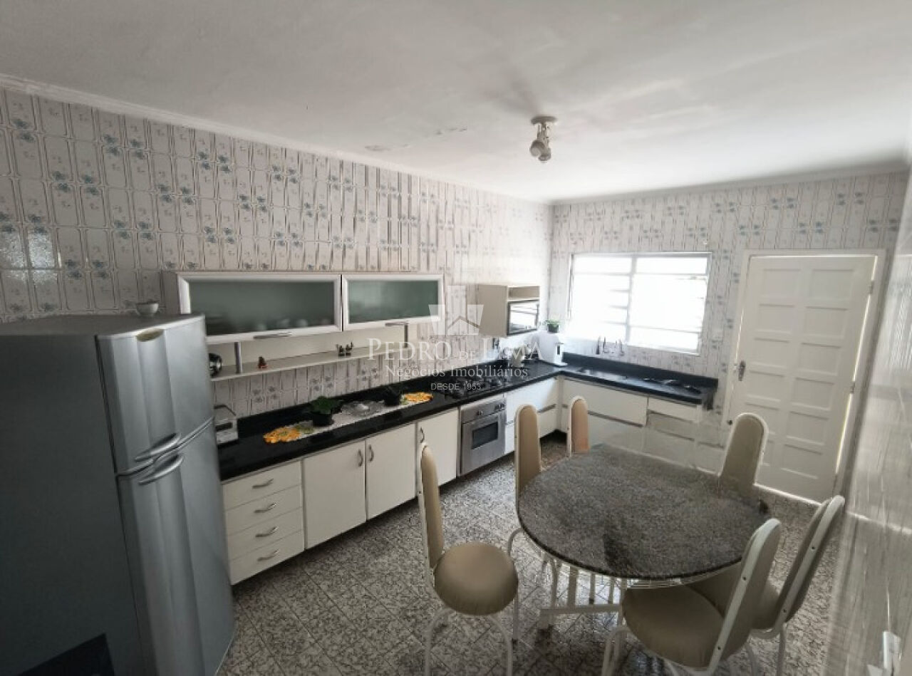 imagem do imovel Casa Térrea 2 Quartos, 2 vagas e Edícula na Penha ref: PE44891