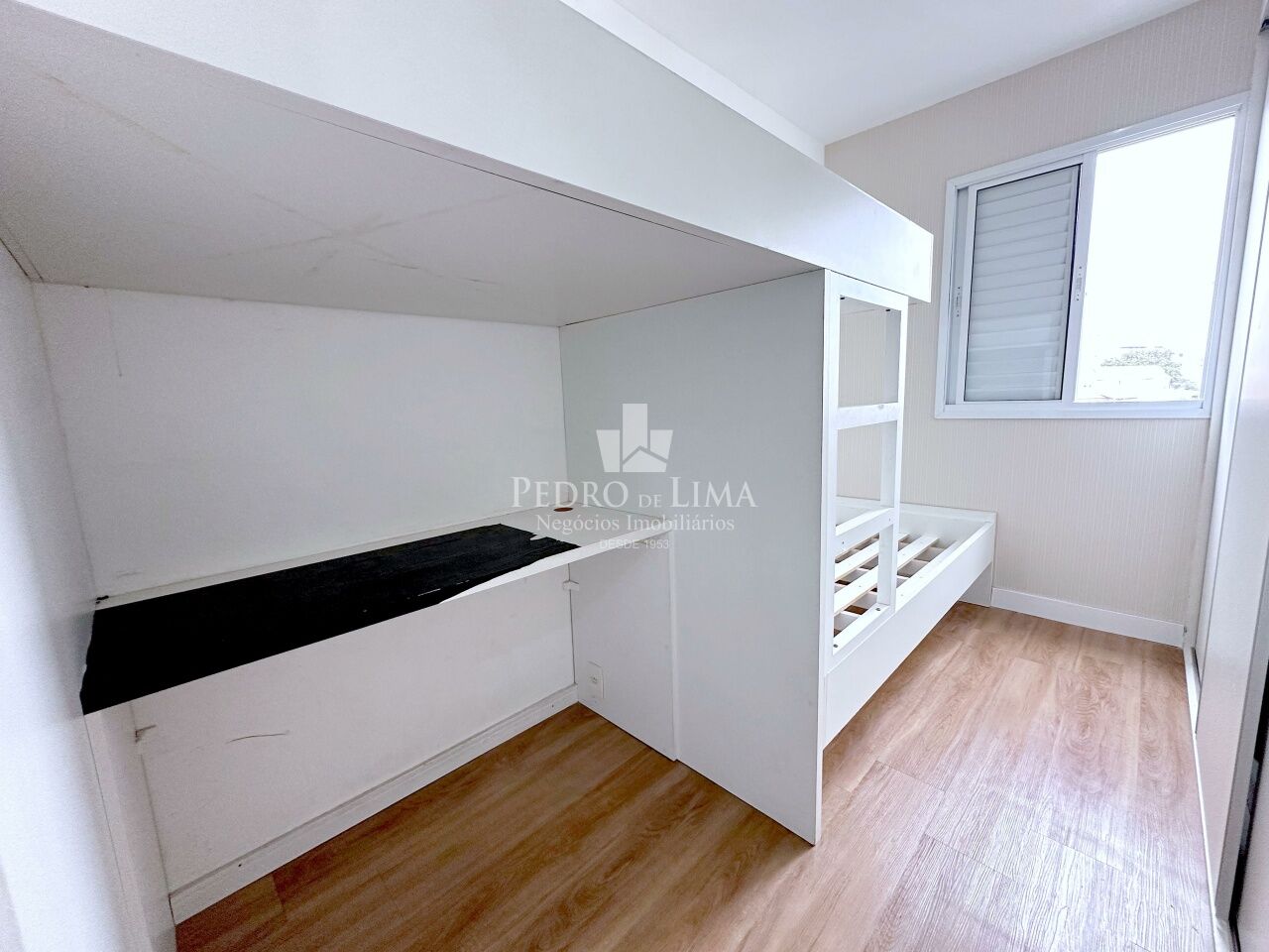 Apartamento, 2 dormitórios, 10 minutos a pé do metrô - Bairro Vila Esperança - Penha
