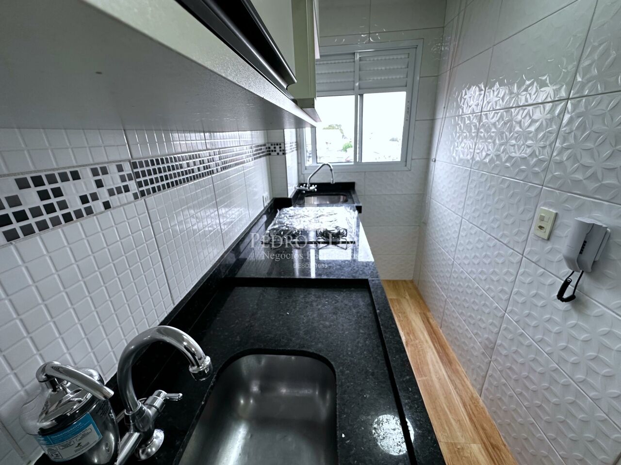 Apartamento, 2 dormitórios, 10 minutos a pé do metrô - Bairro Vila Esperança - Penha