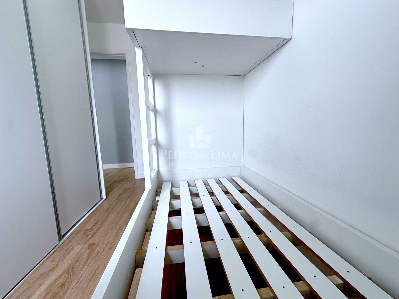 Apartamento, 2 dormitórios, 10 minutos a pé do metrô - Bairro Vila Esperança - Penha