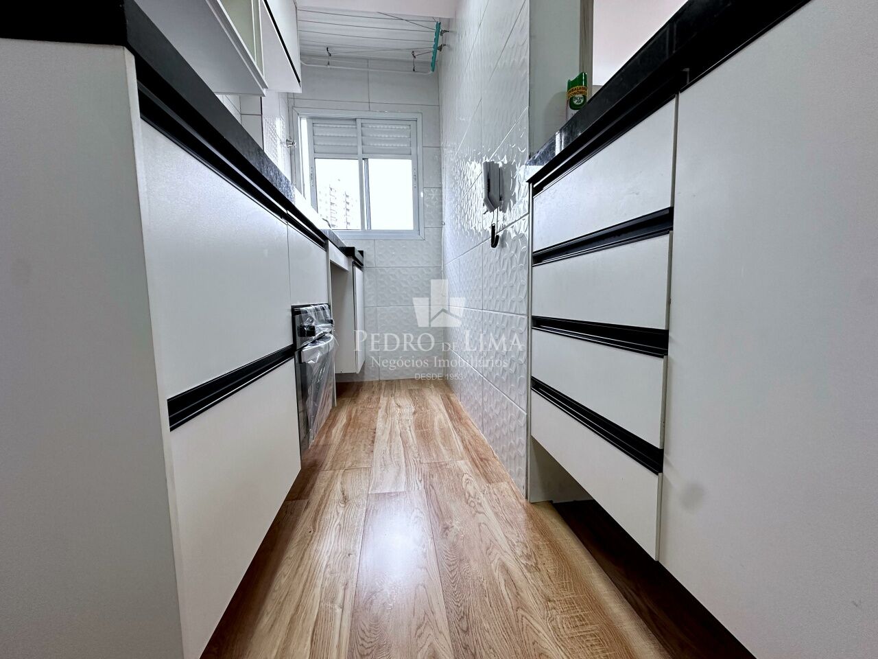 Apartamento, 2 dormitórios, 10 minutos a pé do metrô - Bairro Vila Esperança - Penha