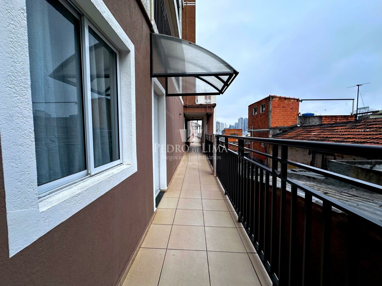 Apartamento, 2 dormitórios, 10 minutos a pé do metrô - Bairro Vila Esperança - Penha