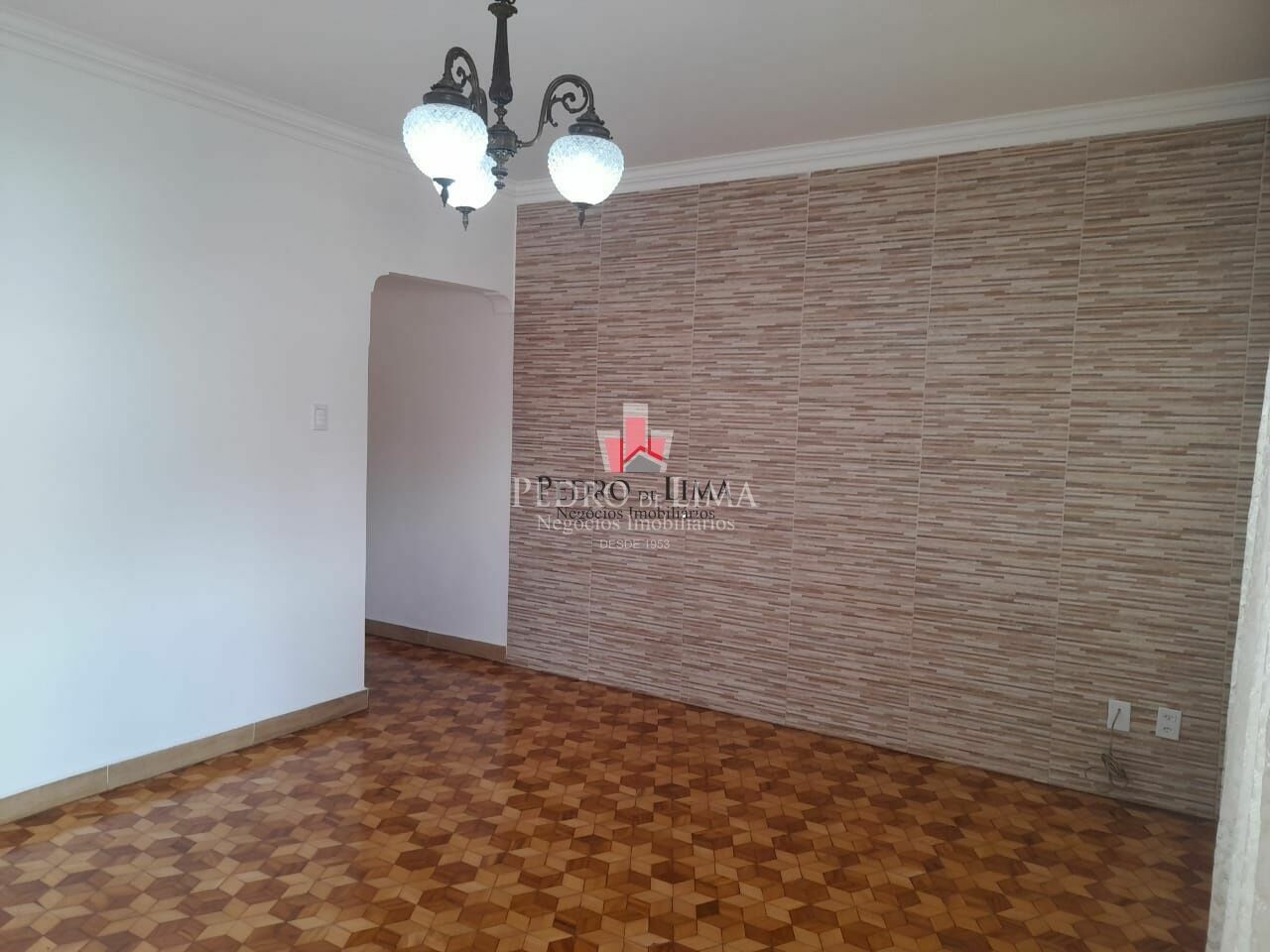 Sobrado frontal na região nobre da Penha 