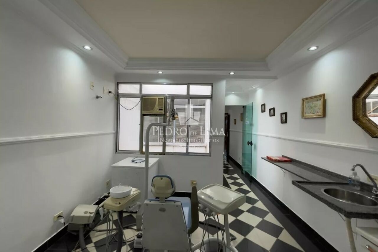 Sobrado frontal à venda, 3 dormitórios, 2 salas, 1 vaga e 112 m²  na Penha