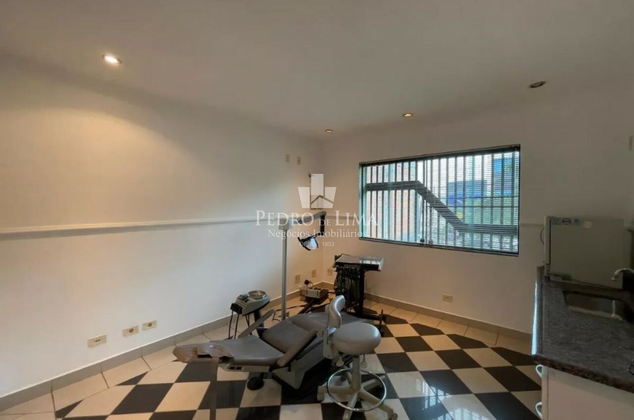 Sobrado frontal à venda, 3 dormitórios, 2 salas, 1 vaga e 112 m²  na Penha