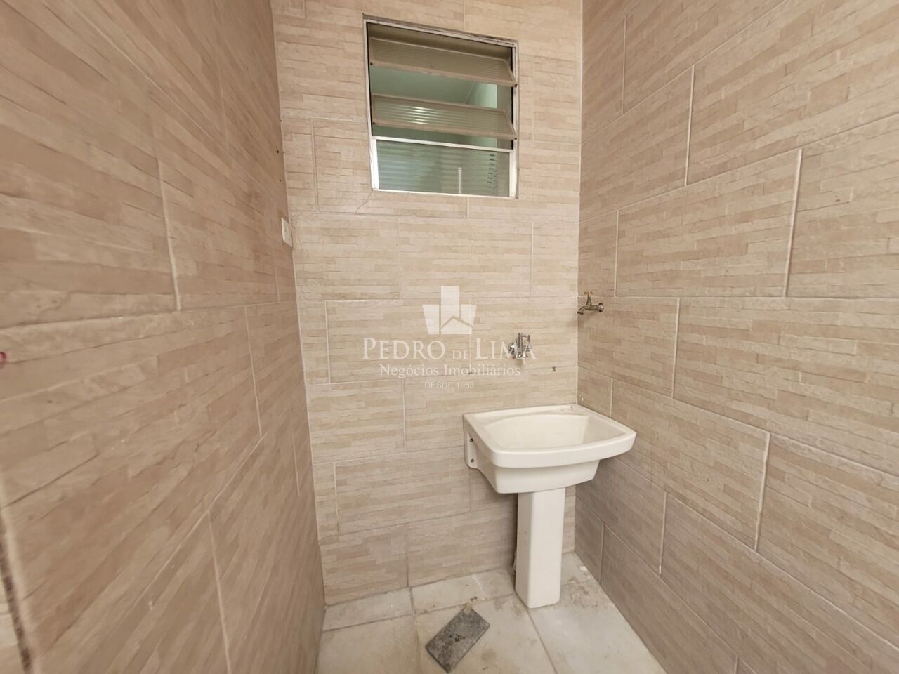 Casa com 1 dormitorio e 1 vaga - Vila Cisper - Ermelino Matarazzo