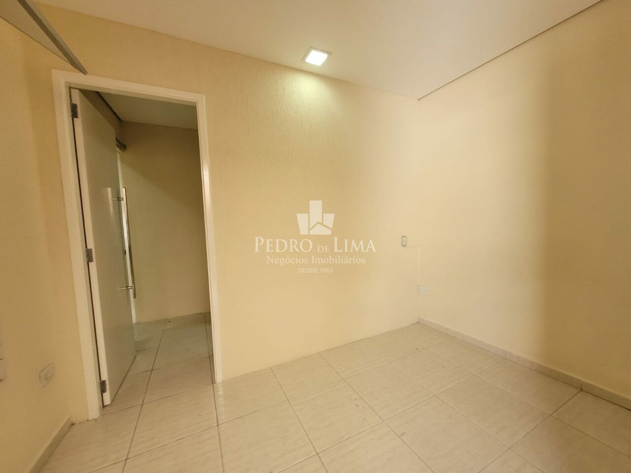 Casa com 2 dormitorios e 1 vaga - Vila Cisper 