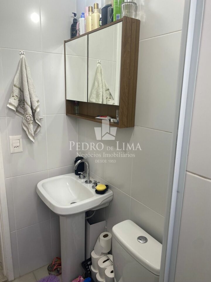 Apartamento 2 dormitórios, 1 vaga, aceita permuta e 48 m² na  Penha