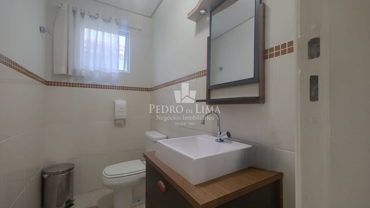 Sobrado (residencial ou comercial) 3 quartos, 1 suite e 3 vagas, com 145 m² na Penha 