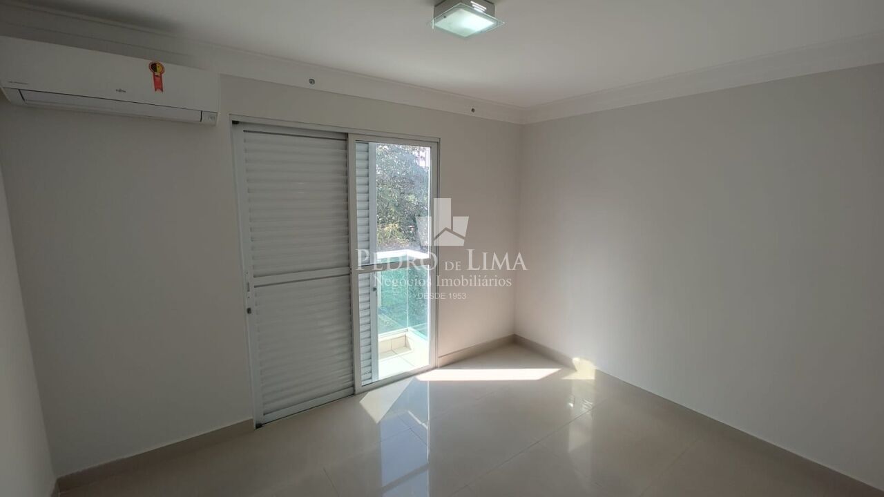 Sobrado (residencial ou comercial) 3 quartos, 1 suite e 3 vagas, com 145 m² na Penha 
