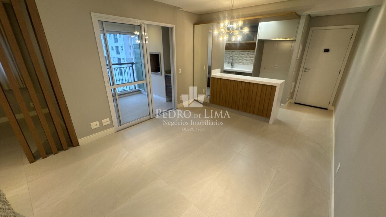 imagem do imovel Apartamento em Condomínio Clube, 3 dormitórios sendo1 suíte, sala com sacada. ref: PE44919