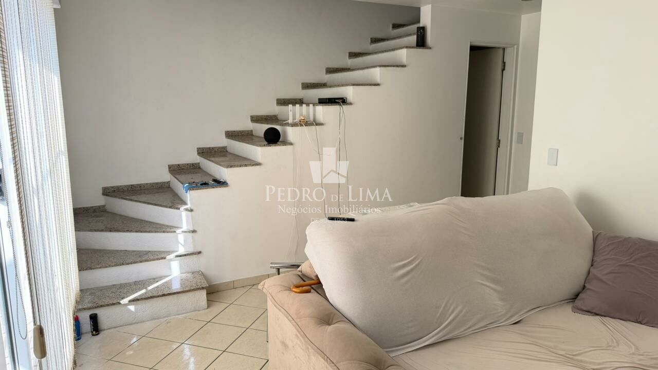 imagem do imovel  Sobrado em Condomínio com 2 Dormitórios e 2 vagas coberta na Ponte Rasa ref: PE44929