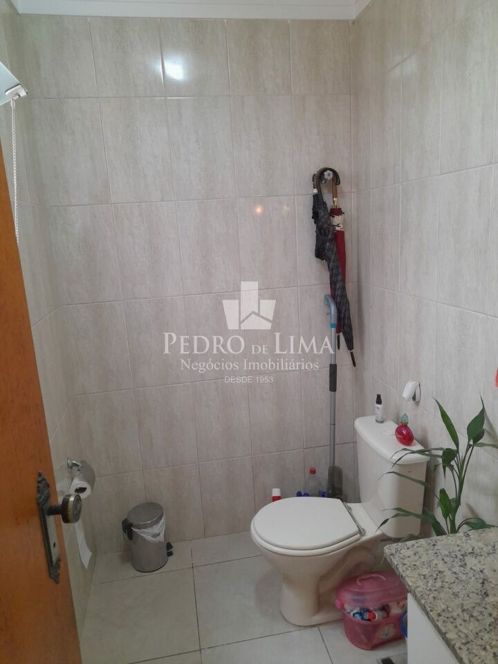 Sobrado frontal na Vila Matilde
