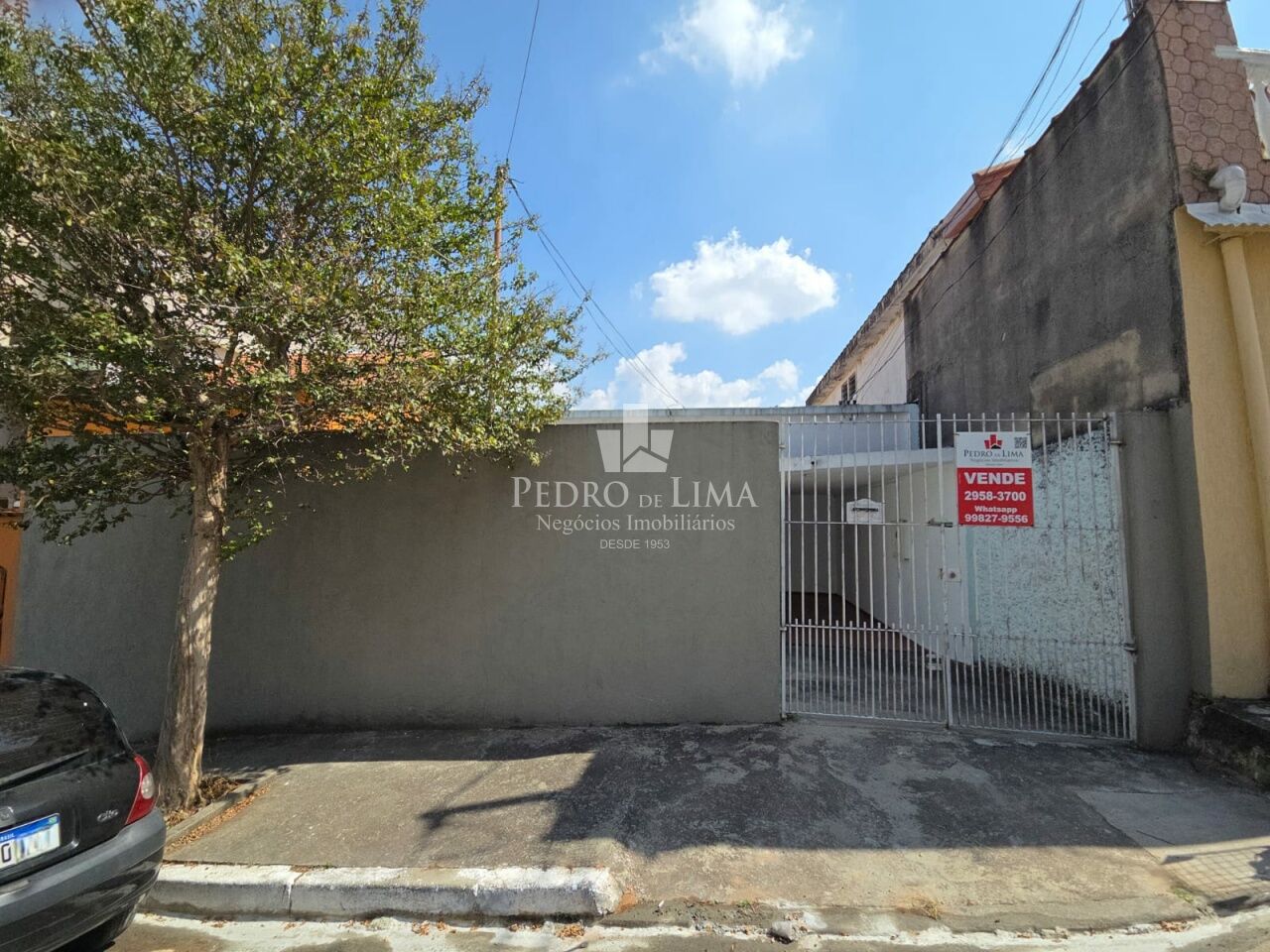 Terreno 10 x 30 na Vila Granada. Ótima Localização na Penha