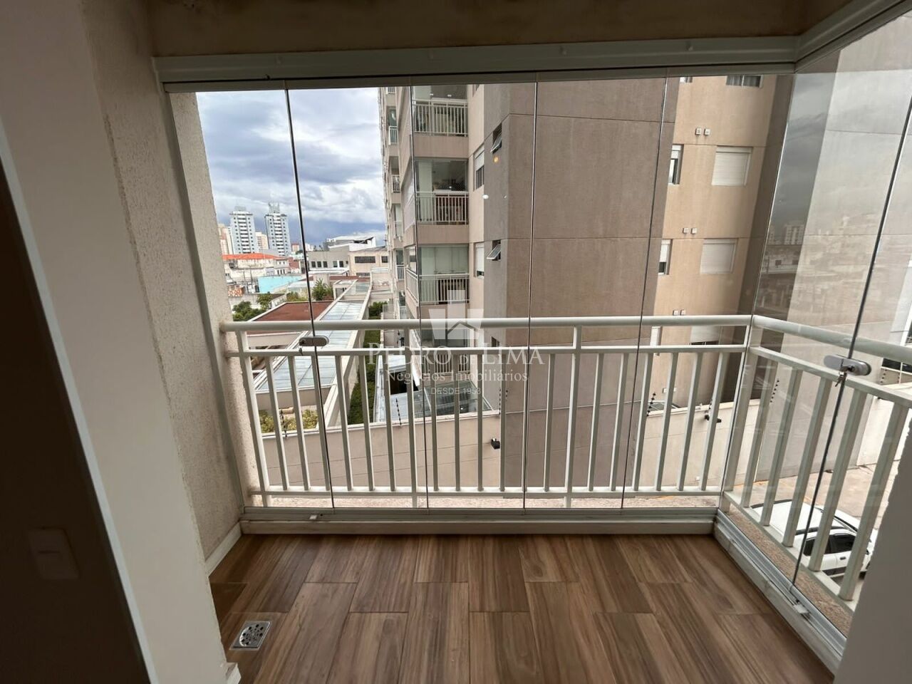 Apartamento Studio Mobiliado de 1 quarto, sala, cozinha integrada na Penha