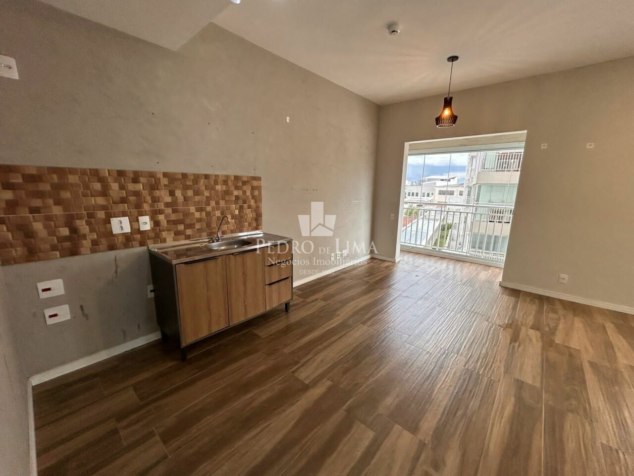 imagem do imovel Apartamento Studio Mobiliado de 1 quarto, sala, cozinha integrada na Penha ref: PE44937