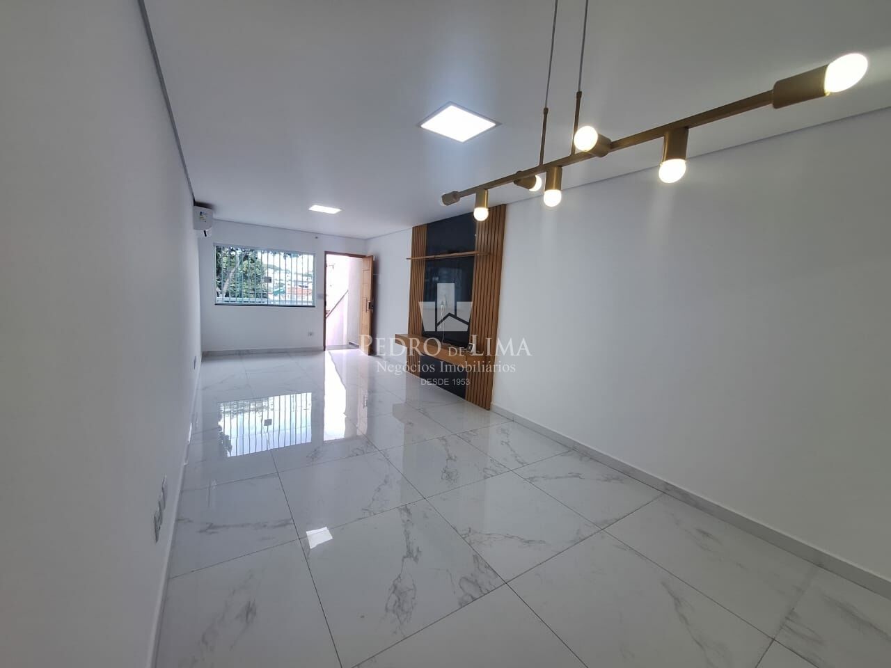 imagem do imovel Sobrado Frontal na Penha ref: PE44938