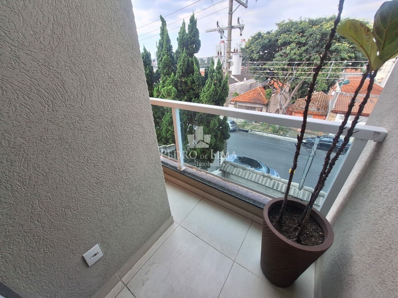 Sobrado Frontal na Penha