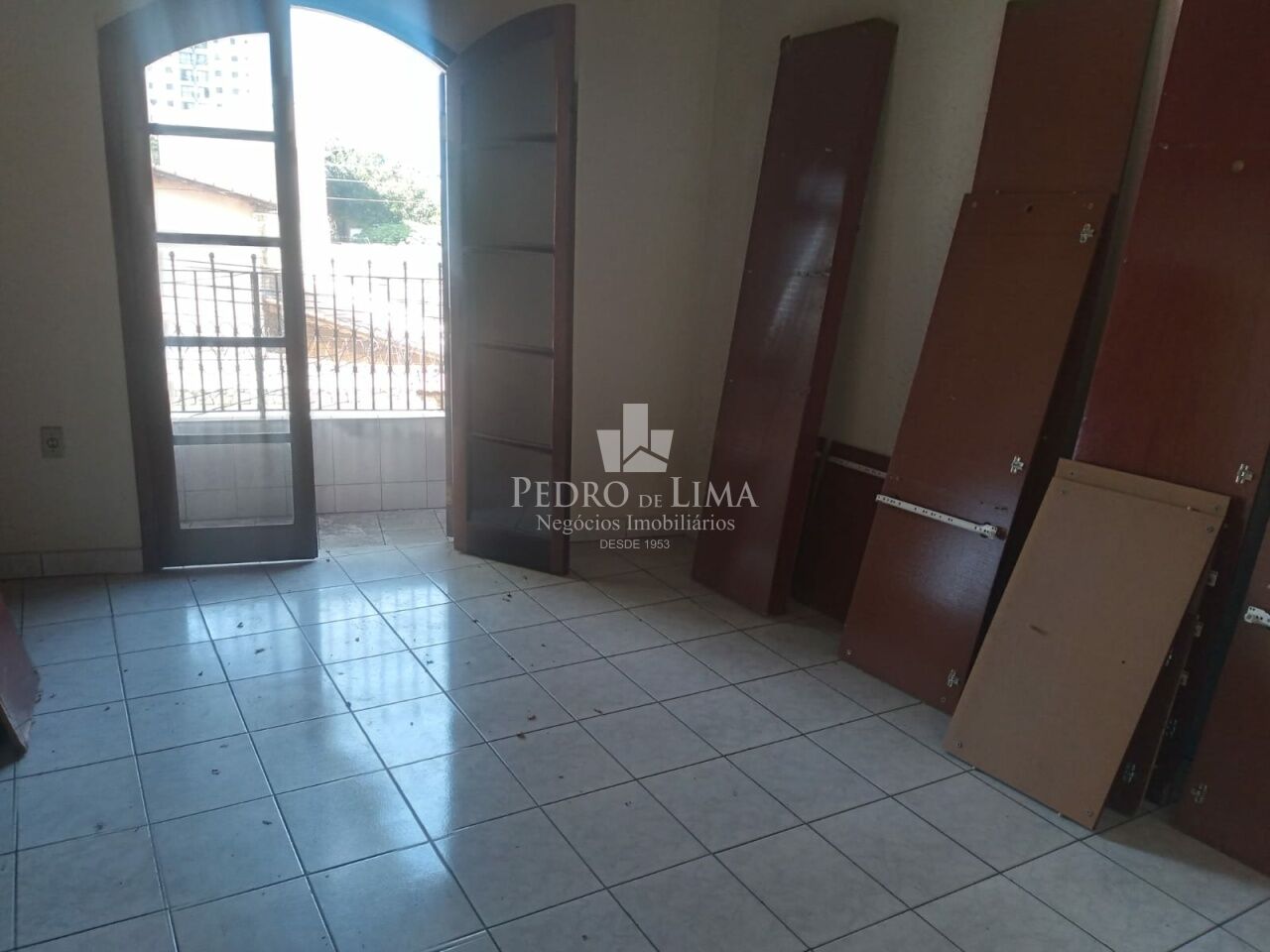 Sobrado Frontal na Vila Ré
