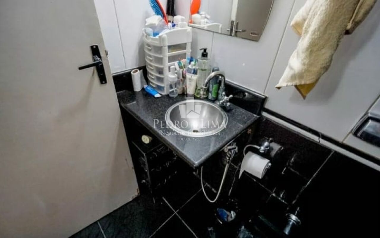 Sobrado Frontal 3 Quartos, 1 Suíte e 3 Vagas na Vila Matilde