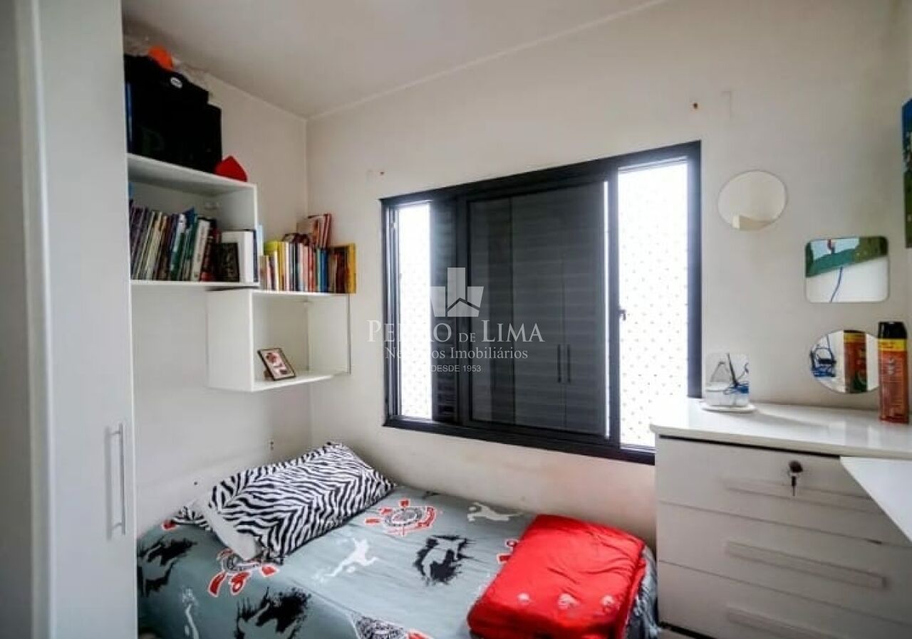 Sobrado Frontal 3 Quartos, 1 Suíte e 3 Vagas na Vila Matilde