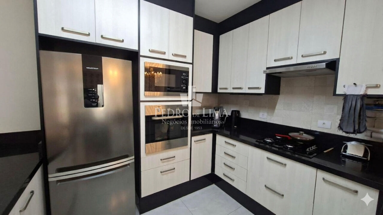 Casa Assobradada, 204 m², 2 dormitórios (1 suíte) e 2 vagas na Vila Matilde