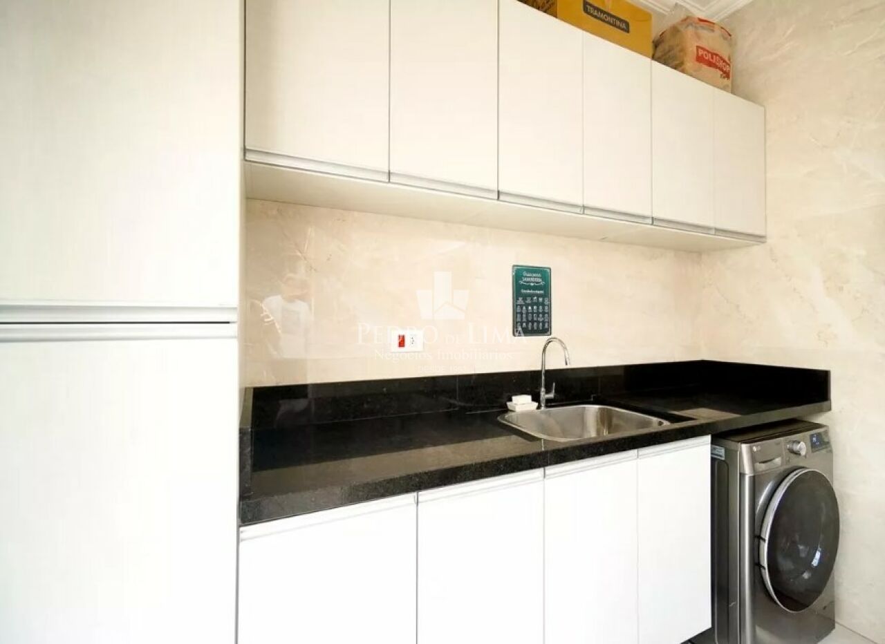 Casa Assobradada, 204 m², 2 dormitórios (1 suíte) e 2 vagas na Vila Matilde