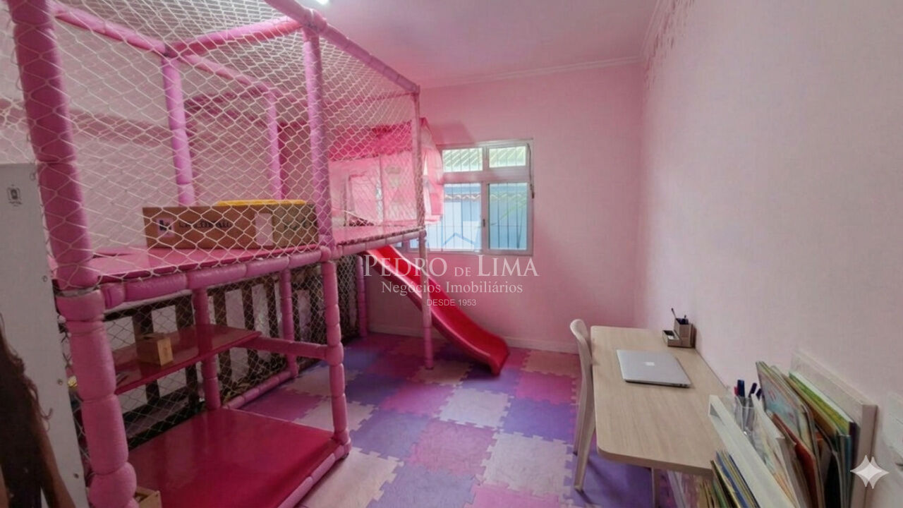 Casa Assobradada, 204 m², 2 dormitórios (1 suíte) e 2 vagas na Vila Matilde