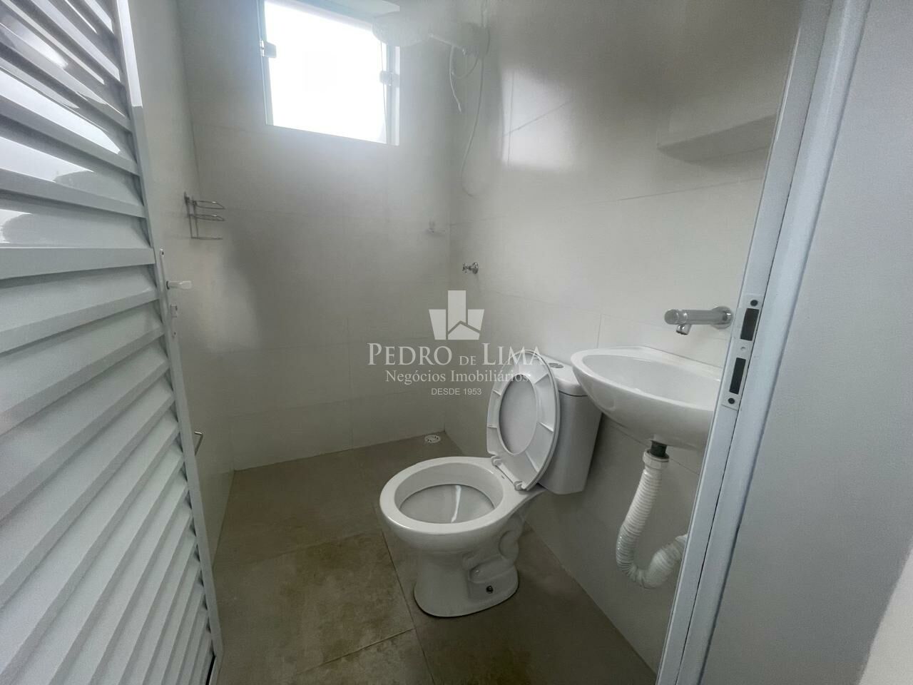 Salão Comercial na Ponte Rasa