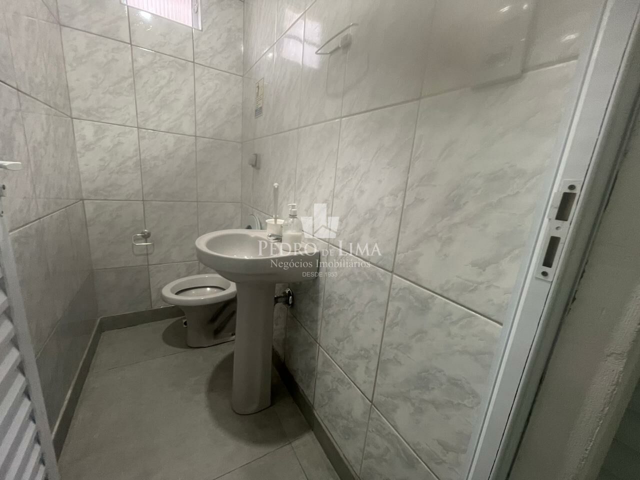Salão Comercial na Ponte Rasa