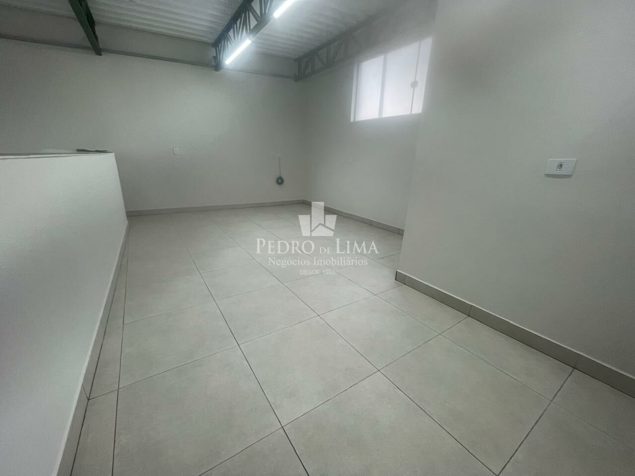 imagem do imovel Salão Comercial na Ponte Rasa ref: PE44947