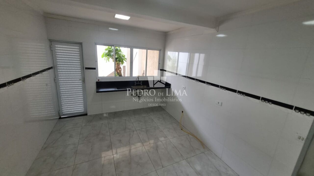 imagem do imovel Sobrado com 3 suítes, 2 vagas cobertas 250 m², região da Penha ref: PE44954