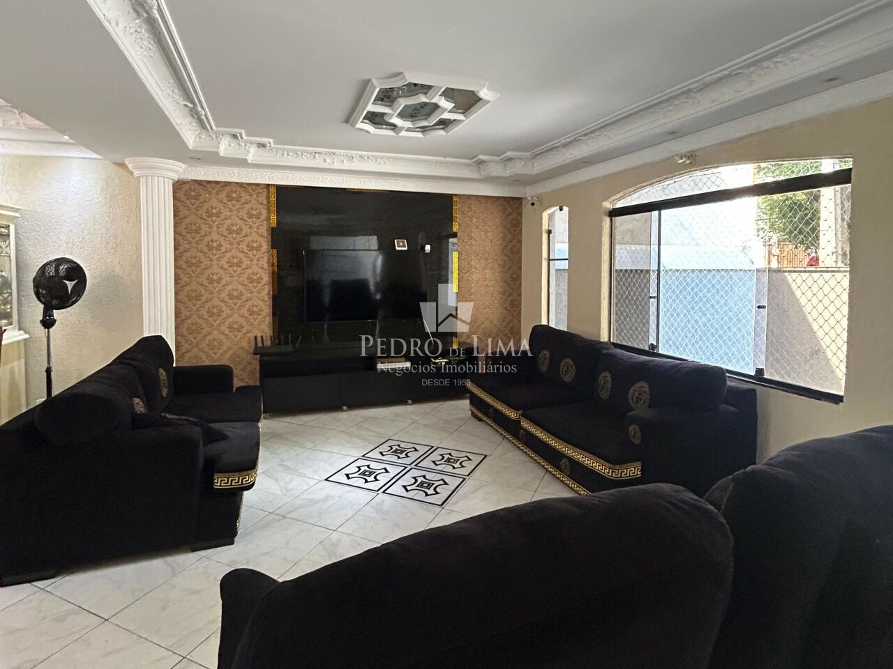 imagem do imovel Sobrado de alto padrão com 5 dormitórios, sendo 4 suítes, 6 vagas e 280 m² na Vila Matilde. ref: PE44957