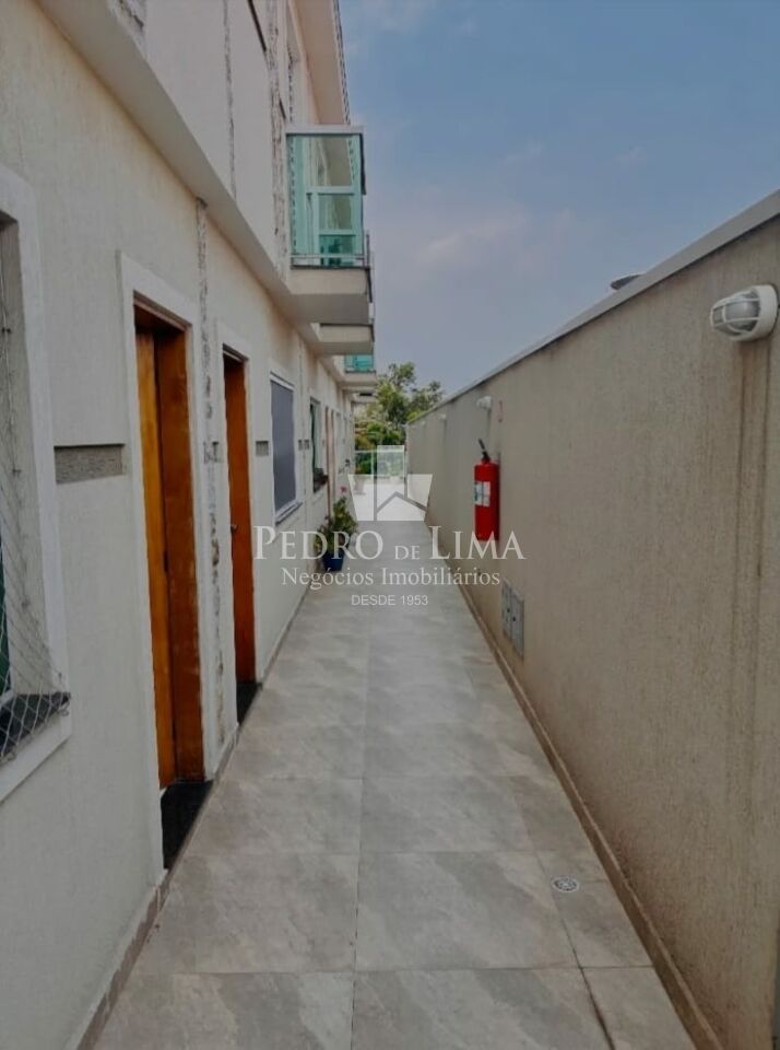 Sobrado em Condominio fechado na Vila Ré