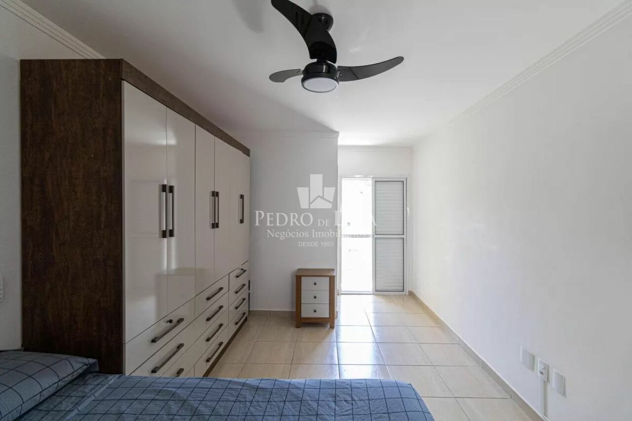 Sobrado frontal na Vila Laís com 3 quartos, 1 suíte e 2 vagas na Penha