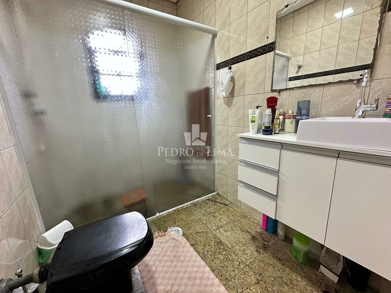 Sobrado frontal 3 dormitórios, 3 vagas, varanda, área gourmet e 186 m² - Vila Jacui