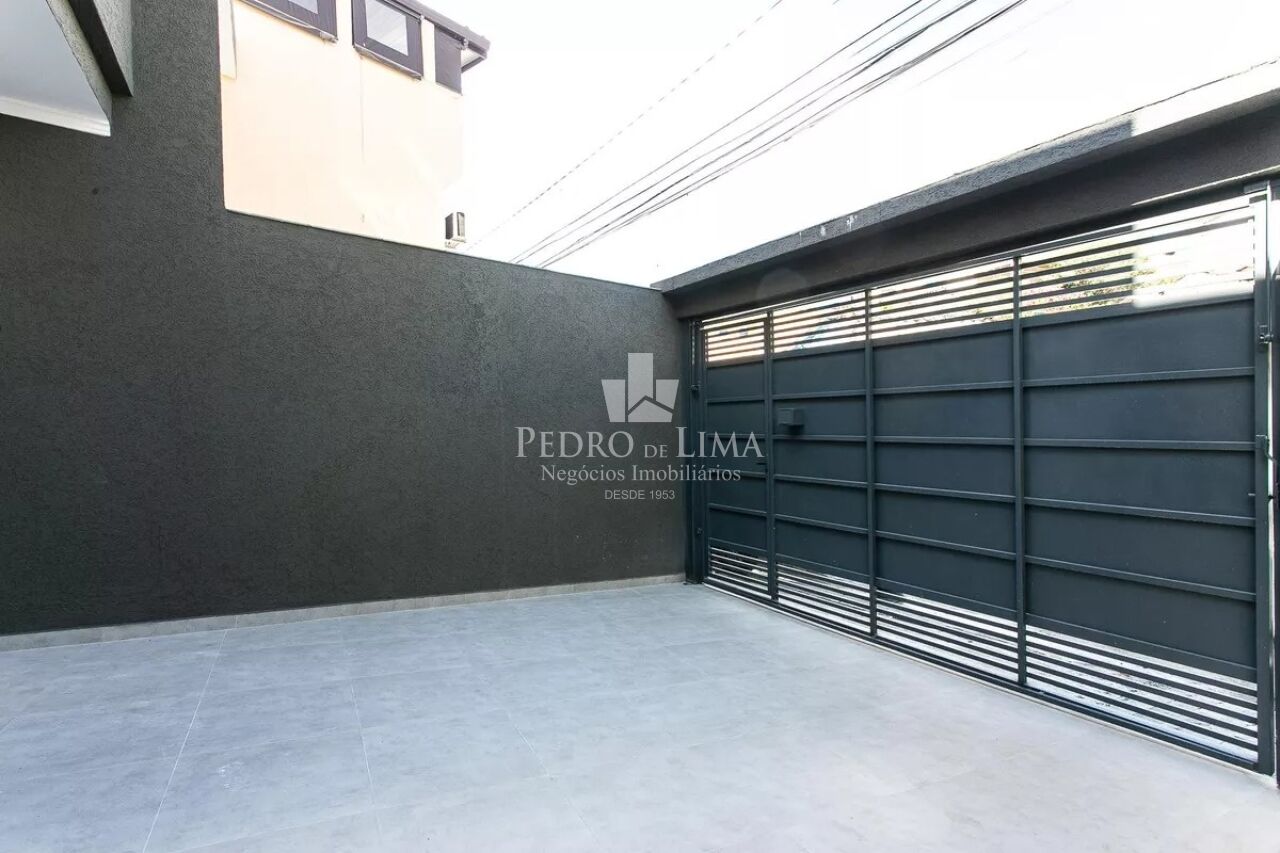 Sobrado Frontal Diferenciado na Penha de 110m² sendo 2 quartos sendo 2 suítes e 2 vagas 