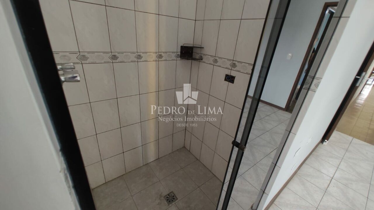 Conjunto comercial na  Vila Jacui com 3 Salas ( uma recepção), 60 m².